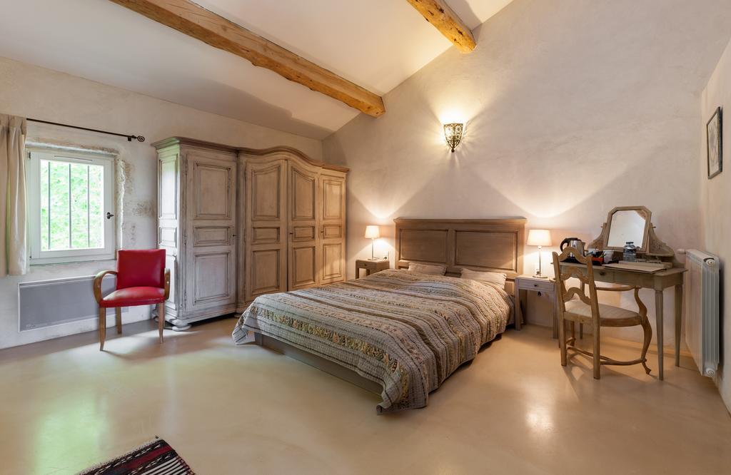 Bed and Breakfast La Louviere Des Bruyeres Robion en Luberon Pokój zdjęcie
