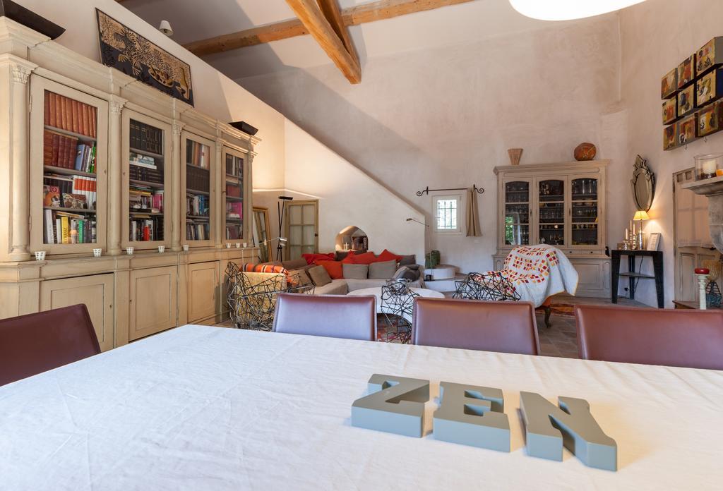 Bed and Breakfast La Louviere Des Bruyeres Robion en Luberon Pokój zdjęcie