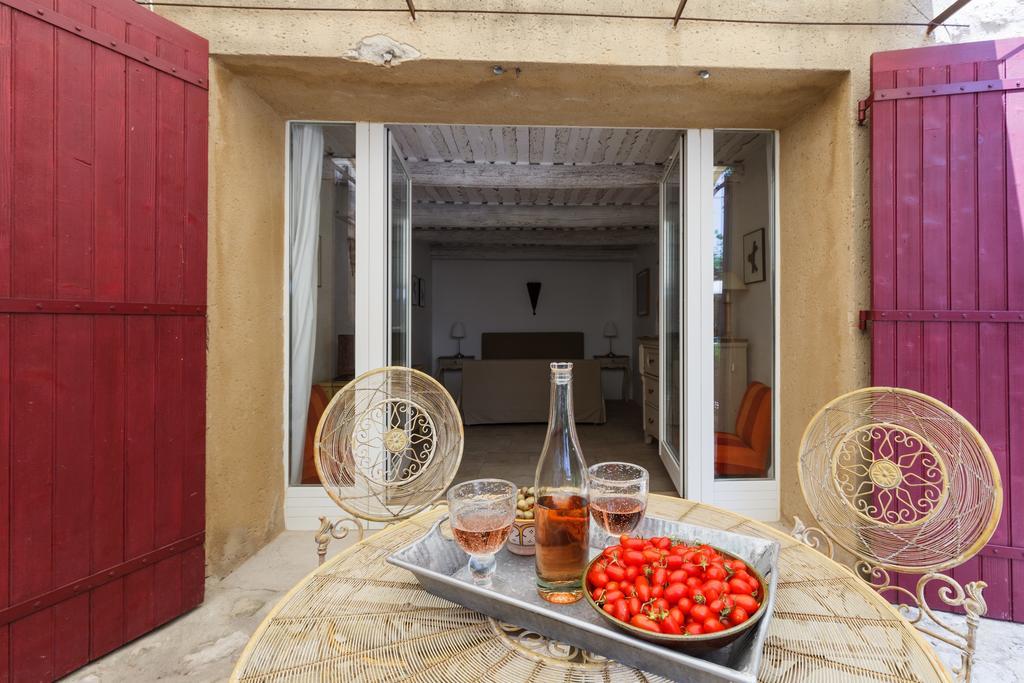 Bed and Breakfast La Louviere Des Bruyeres Robion en Luberon Pokój zdjęcie